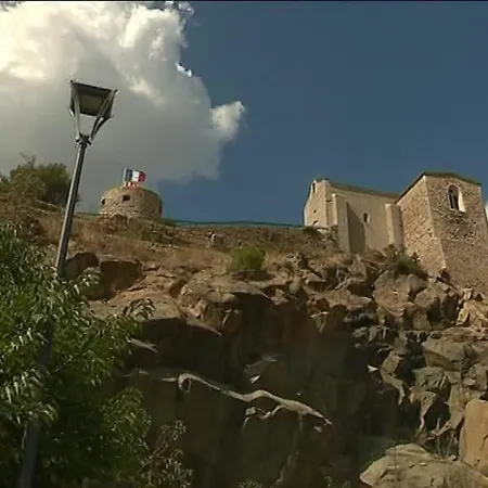 Apartment Atypique Le Rocher, Climatisation, Belle Decoration *