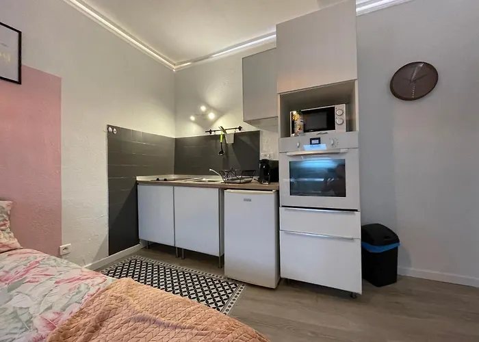 Atypique Le Rocher, Climatisation, Belle Decoration * لا غارد